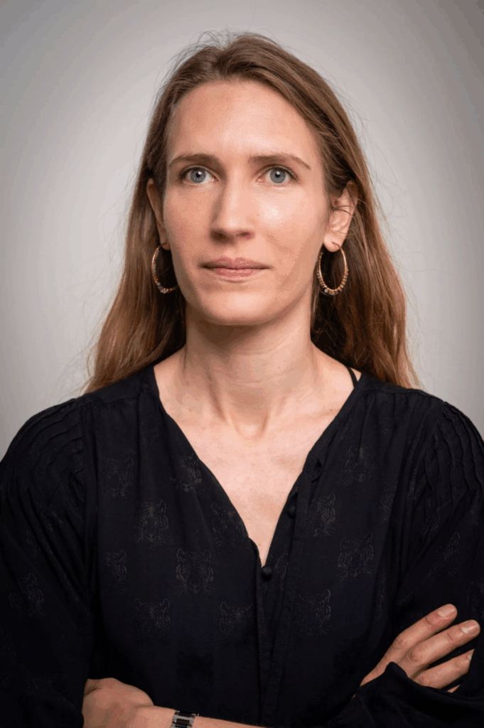 Marie
YSCHARD
